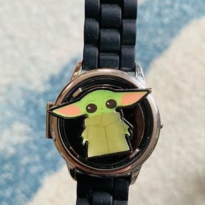Star Wars Mandalorian Grogu Children’s Digital Watch-Spinning Face Super Cool